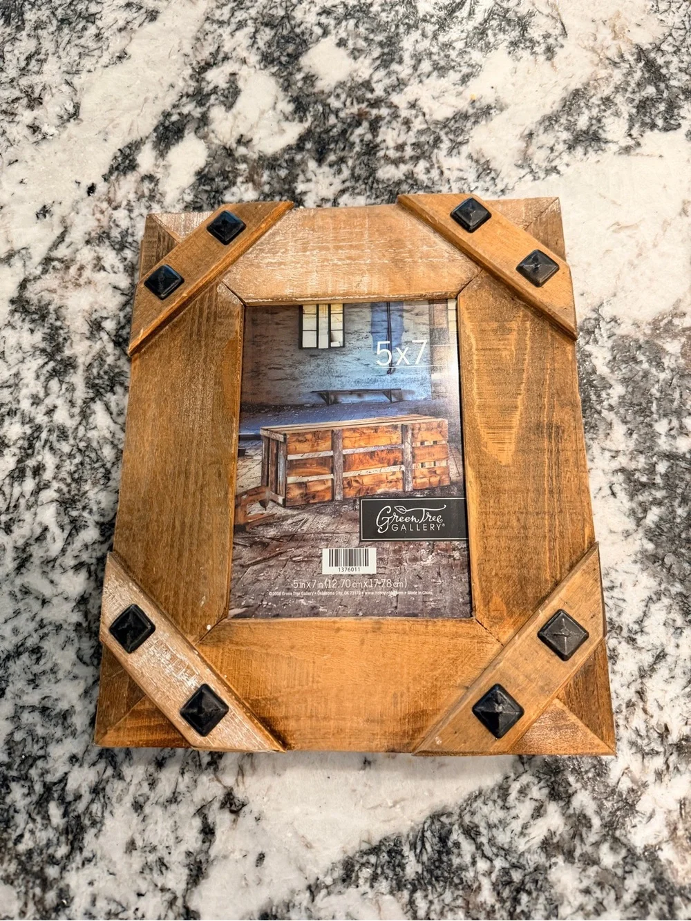 Rustic Wood 5x7 Photo Frame in Brown